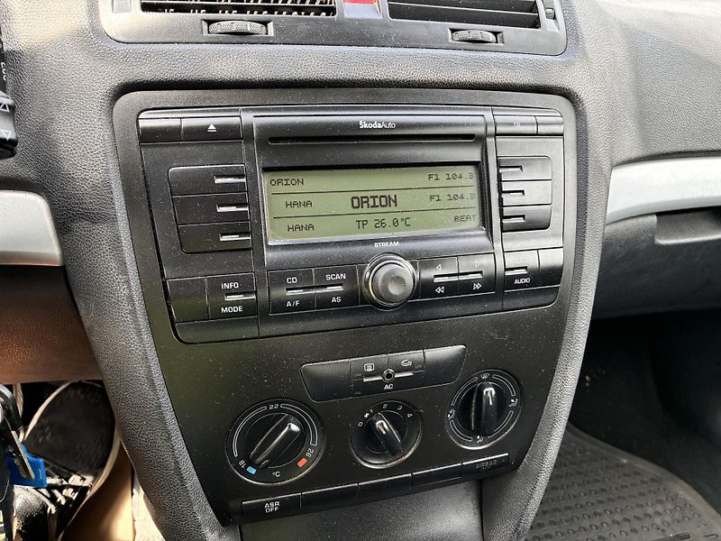 Škoda Octavia TDi 103kW TAŽNÉ               - fotka 11 z 11