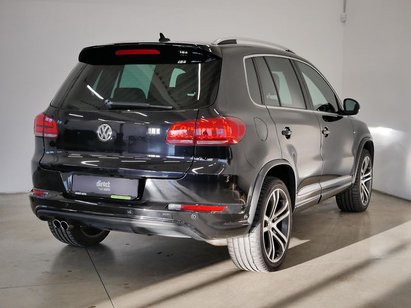 Volkswagen Tiguan - fotka 2 z 25