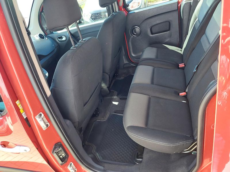 Renault Kangoo (2018) II. Experience TCe 115 - fotka 21 z 36