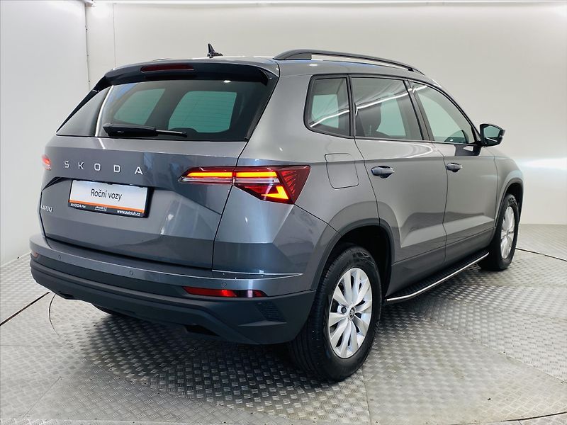 Škoda Karoq 2,0 TDI 85kW Selection - fotka 2 z 27