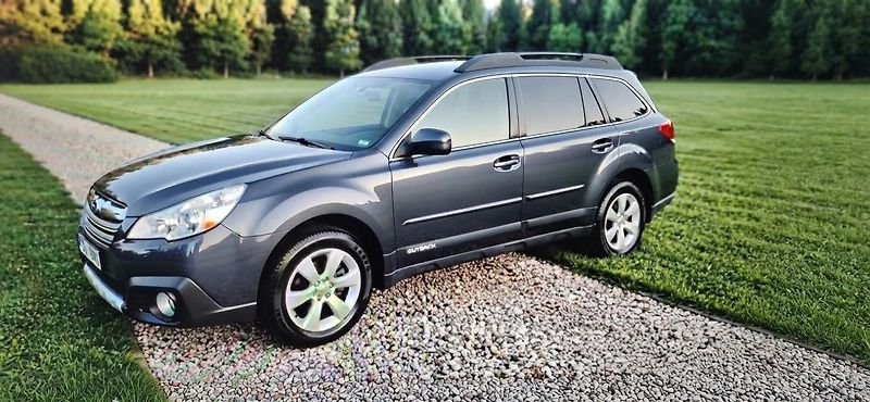 Subaru Outback 2.5 4x4 automat - fotka 17 z 28