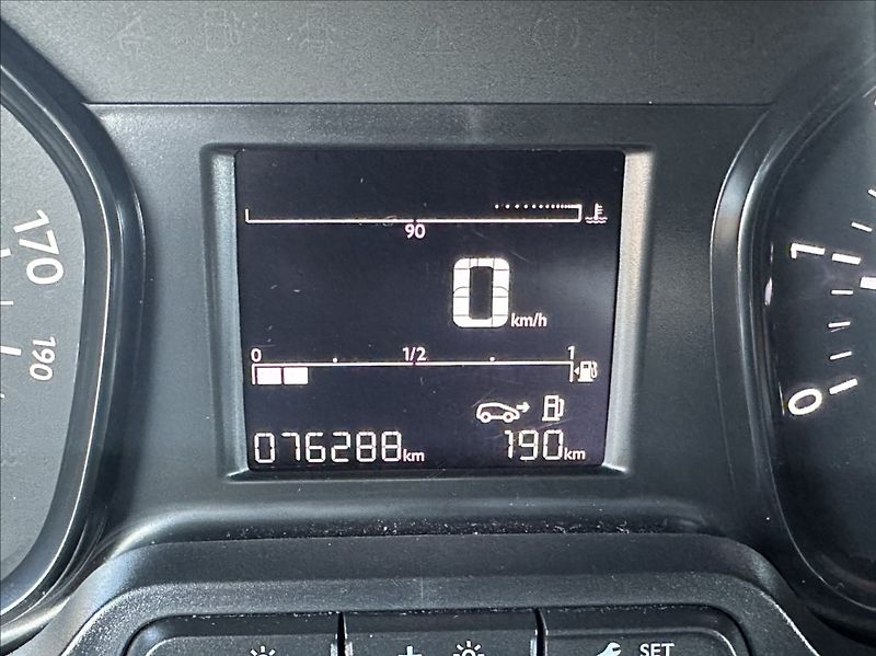 Opel Vivaro 2,0 CDTI 150PS  L2 Kombi-6 Enj - fotka 35 z 53