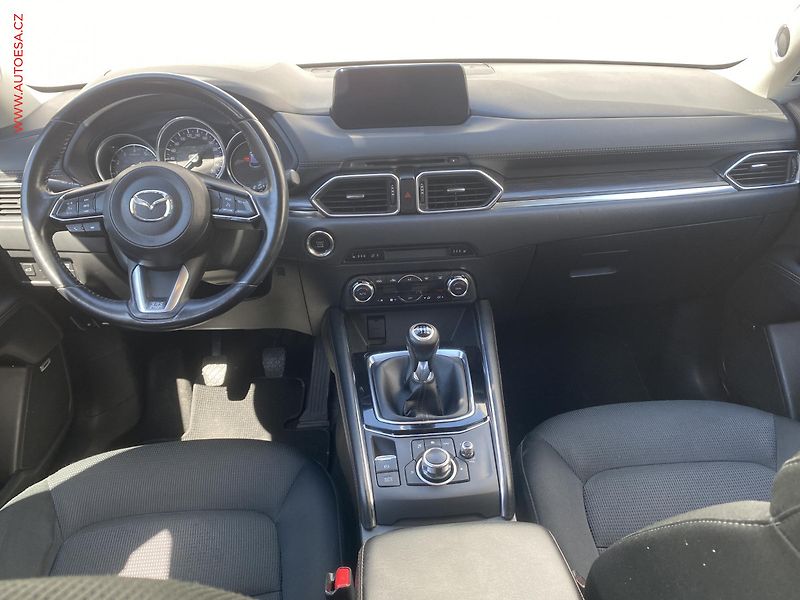 Mazda CX-5 (2017) 2.0i 4x4, 2.maj,ČR, LED, navi - fotka 8 z 21