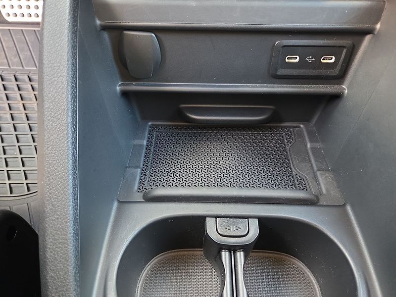 Mercedes-Benz Třídy V 300d/L STYLE 4M SPÁNEK - fotka 15 z 24