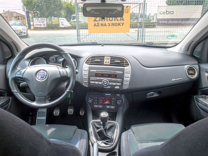 Fiat Bravo (2008) 1.9JTD 110KW SPORT - ROZVODY! - fotka 11 z 39