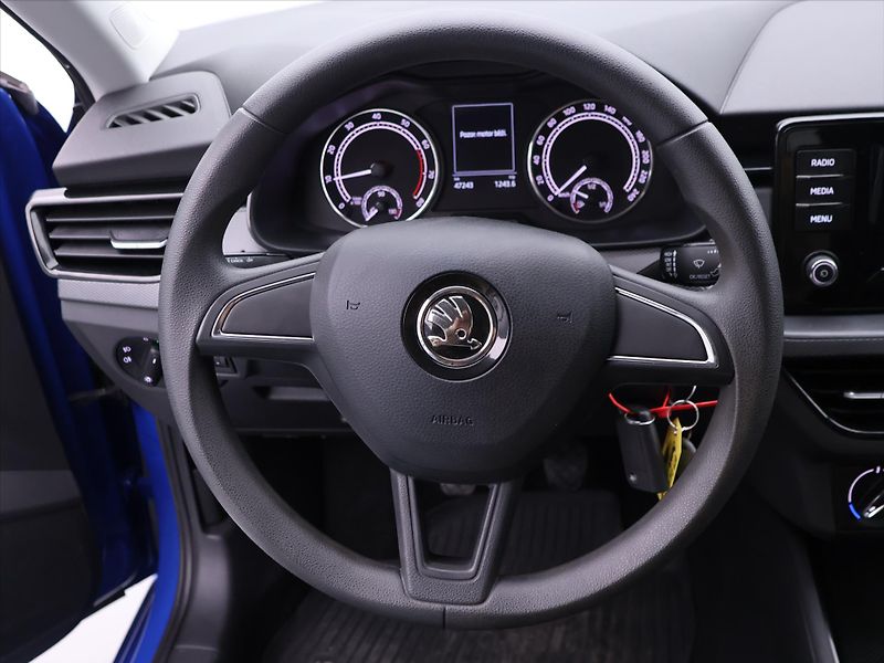 Škoda Scala 1.0 TSI 70kW Ambition CZ - fotka 18 z 31