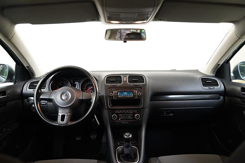 Volkswagen Golf - fotka 5 z 22