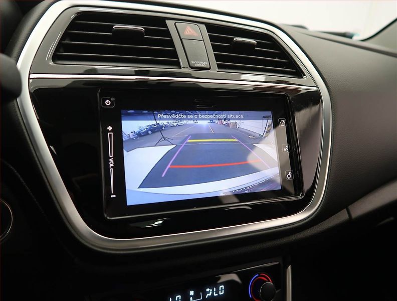 Suzuki SX4 S-Cross (2019) Elegance 1.4 BoosterJet, 4X4 - fotka 23 z 23