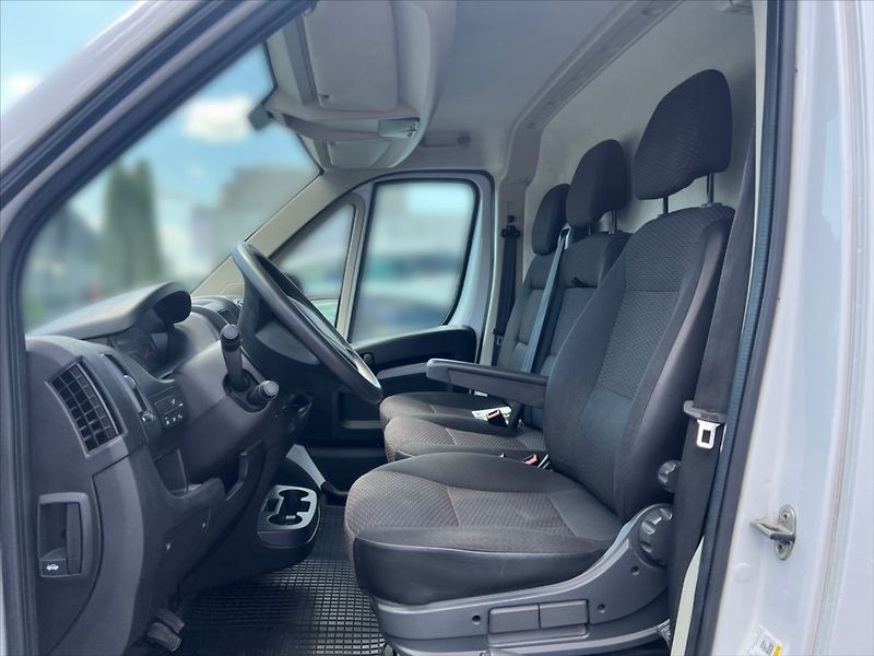 Peugeot Boxer 2,2 HDI L4H2 - fotka 7 z 11