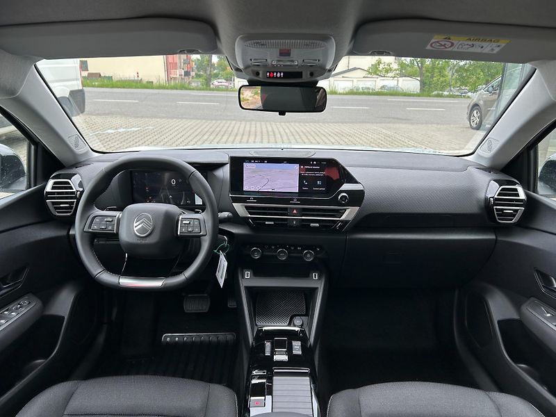Citroën C4 (2026) PLUS Hybrid 145k Automatic     - fotka 7 z 15