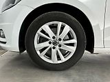 Volkswagen Touran (2022) Comfortline 2.0 TDI 90kW - náhled 33