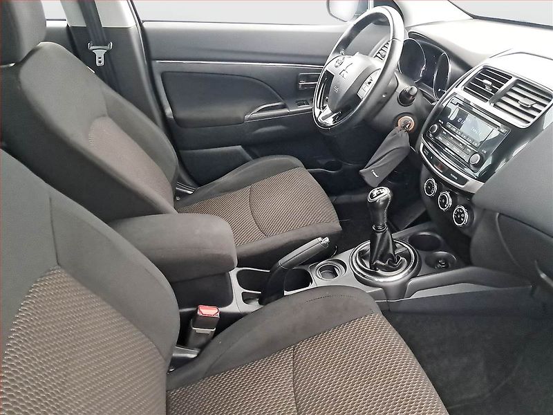 Mitsubishi ASX (2016) 1.6 MIVEC, Serv.kniha - fotka 9 z 16