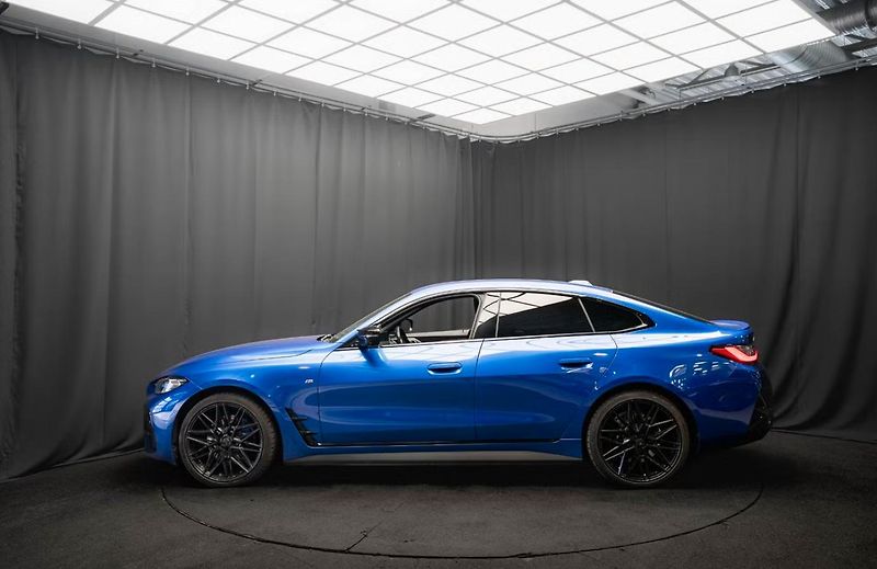 BMW i4 M50 xDrive GC SoH 95% 360k Taž - fotka 9 z 26