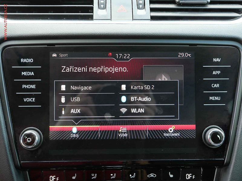 Škoda Octavia (2017) 2.0 TDi 4x4, ČR, Style, DSG - fotka 18 z 24