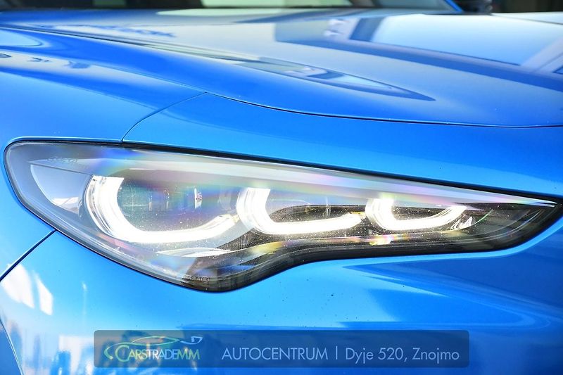 Alfa Romeo Stelvio 2.0 Turbo 16V 206kW Veloce AT8 - fotka 43 z 45