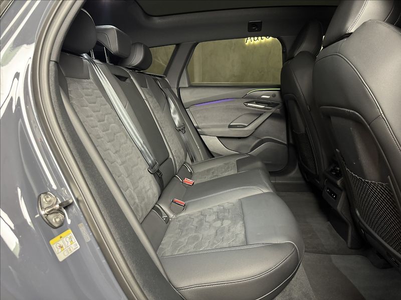 Audi A6 e-tron Performance S-Line - fotka 14 z 50