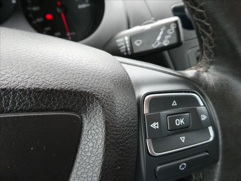 Seat Altea 2,0 TDi 103kW XL 4x4,navigace - fotka 35 z 39