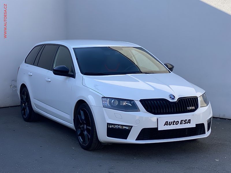 Škoda Octavia (2016) 2.0 TDI, ČR, Bixen, AC - fotografie inzerátu