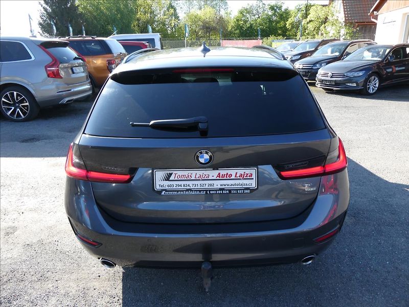 BMW Řada 3 2,0 320D xDrive,M-paket,1.maj. - fotka 6 z 52