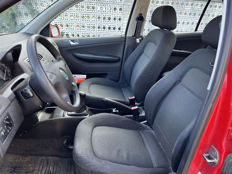Škoda Fabia 1.2i 40kw ALU KOUPENO V ČR - fotka 9 z 17