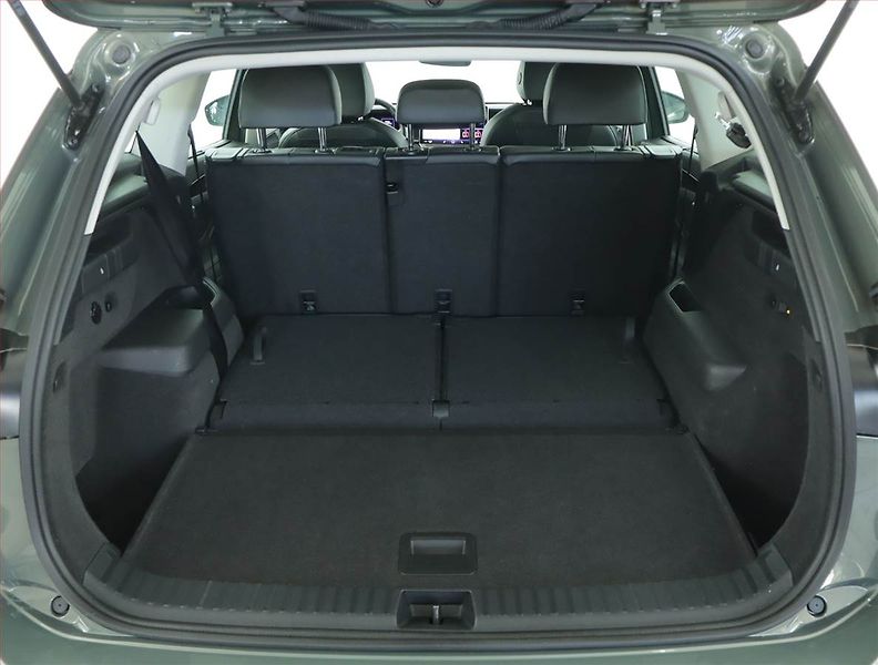 Volkswagen Tayron (2025) 1.5 eTSI - fotka 14 z 19