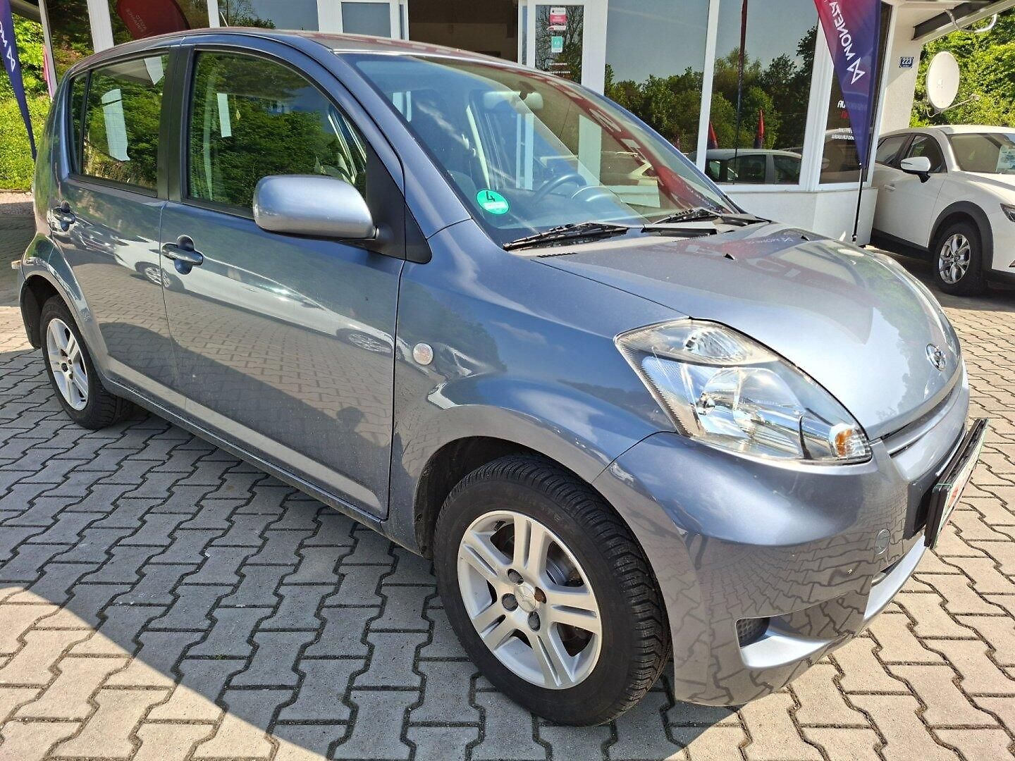 Daihatsu Sirion 1.3i 67kW AUT 4WD