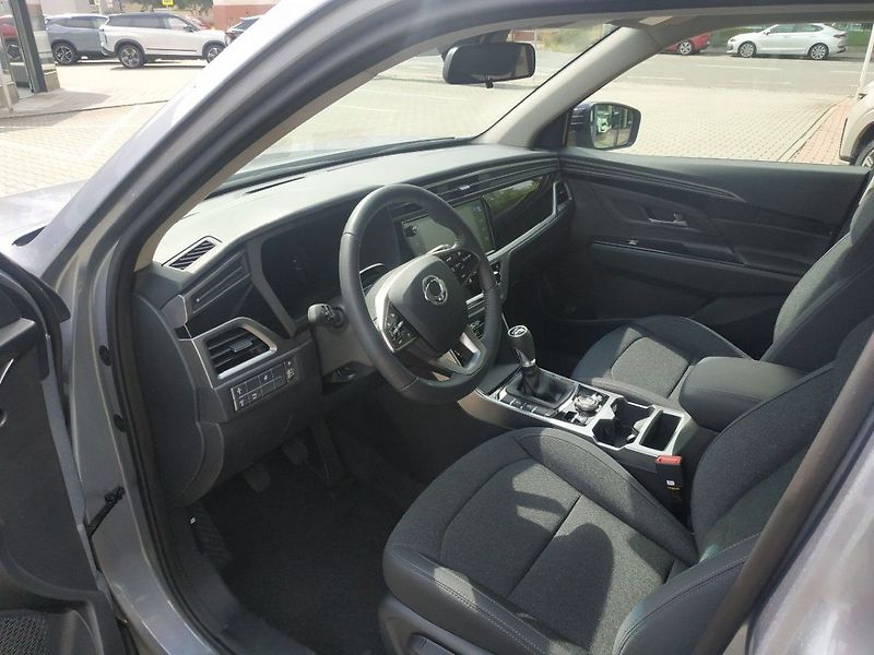 KGM Korando 1.5T, SMART,4WD, MT, SKLADEM - fotka 11 z 28