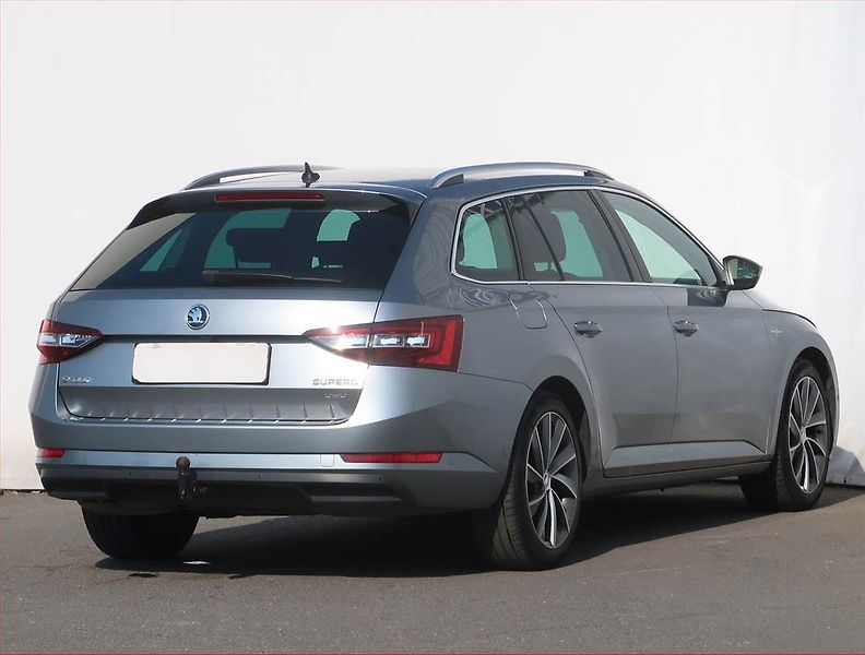 Škoda Superb (2019) Laurin&Klement 2.0 TDI, ČR,DPH - fotka 5 z 26