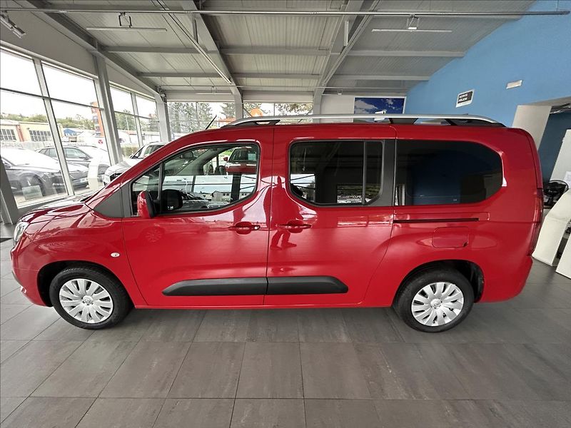 Opel Combo 1,2   TURBO,TAŽNÉ,LIFE,7.MÍSTN - fotka 4 z 32