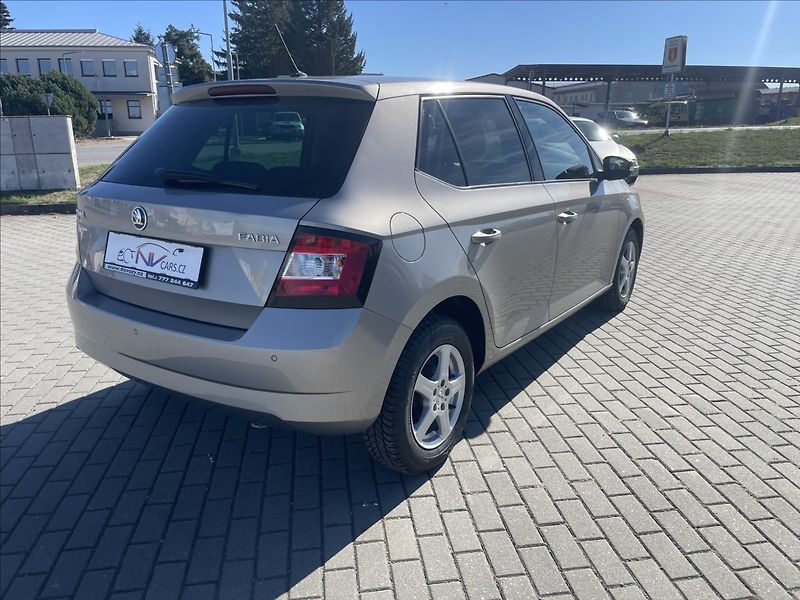 Škoda Fabia 1,2 TSi 66kw Style Klima ESP V - fotka 4 z 34
