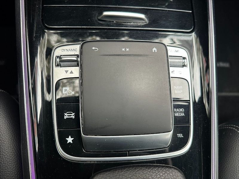 Mercedes-Benz GLB 2,0 200d 110kW, navi, kamera - fotka 26 z 43