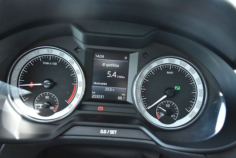 Škoda Octavia (2019) COMBI STYLE 2.0 TDI 110 kW DSG - fotka 16 z 33
