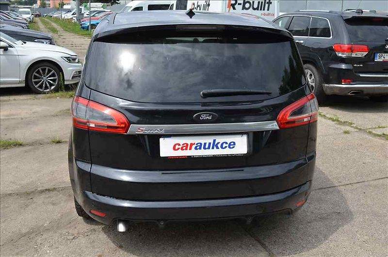 Ford S-MAX (2014) 2,0 TDCI AT - fotka 5 z 21