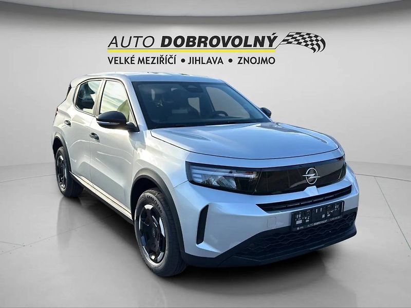 Opel Frontera (2026) Edition Hybrid 1.2 TURBO (81kW - fotka 11 z 24