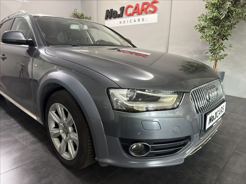 Audi A4 Allroad 3,0   TDI AT 180KW B&O BI-XEN - fotka 30 z 32
