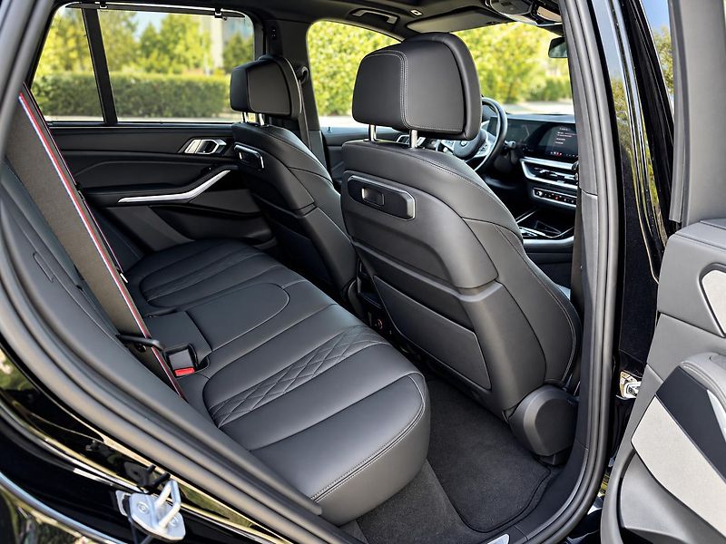 BMW X5 (2023) BMW X5, xDrive30d - fotka 10 z 16