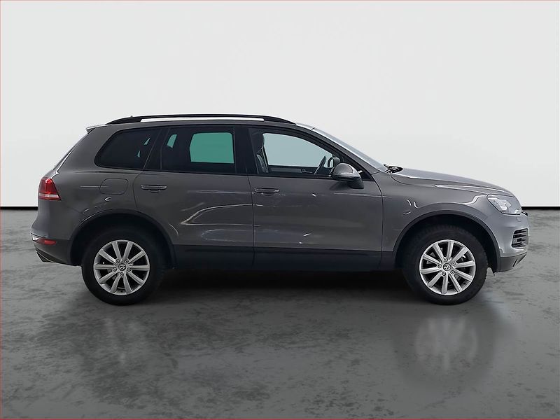 Volkswagen Touareg (2012) 3.0 TDI, 4X4, Automat, Kůže - fotka 6 z 19