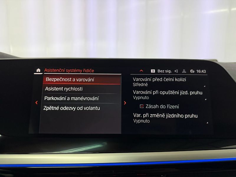 BMW Z4 M40i CABRIO, LED, KEYLESS, ASS - fotka 16 z 30