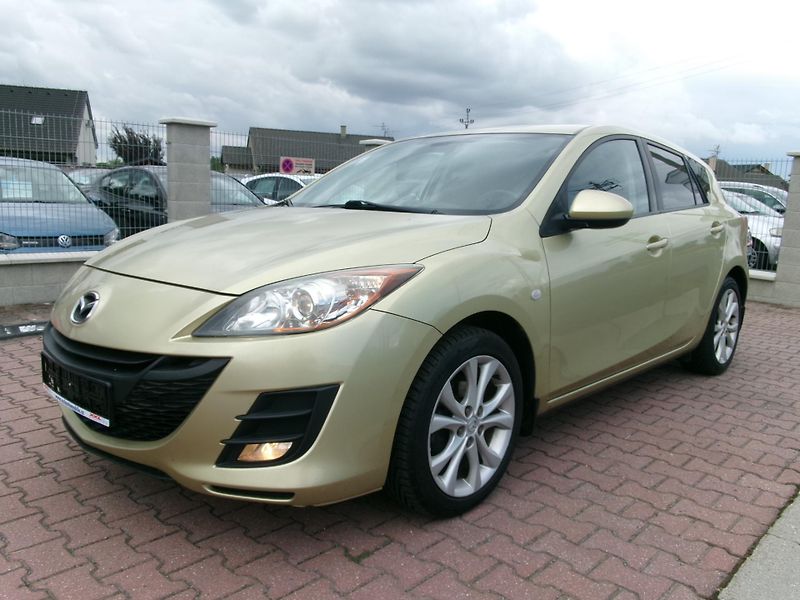 Mazda 3 (2009) 1,6i AC NAVI TEMP VÝHŘEV - fotka 3 z 31