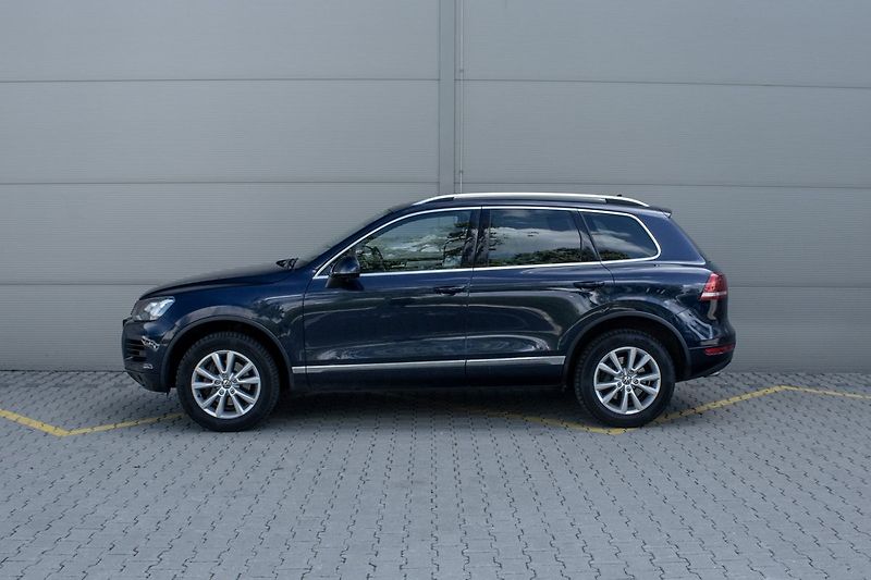 Volkswagen Touareg - fotka 7 z 25