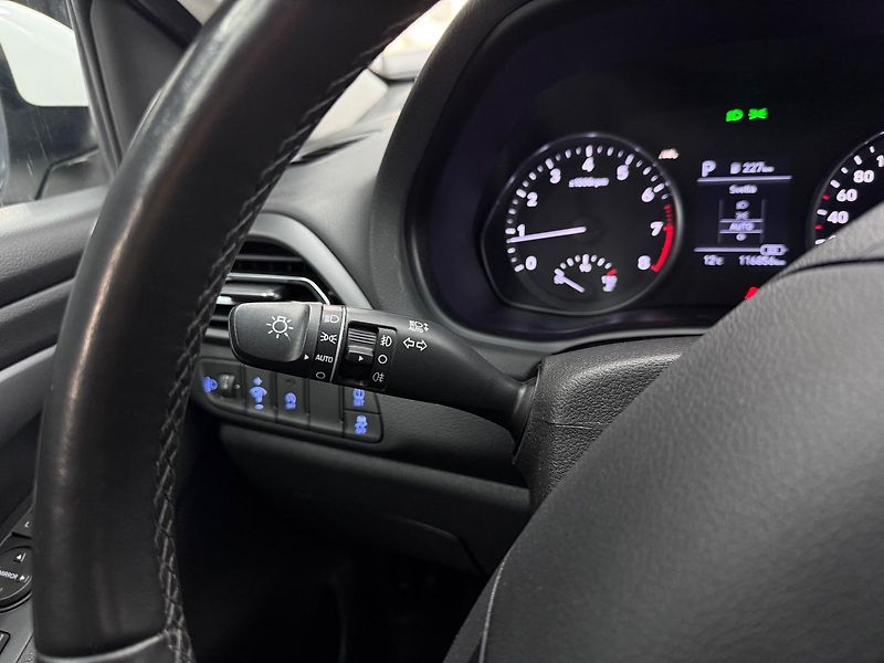 Hyundai i30 (2022) CW 1.5 T-GDi mHEV Family DCT - fotka 17 z 25