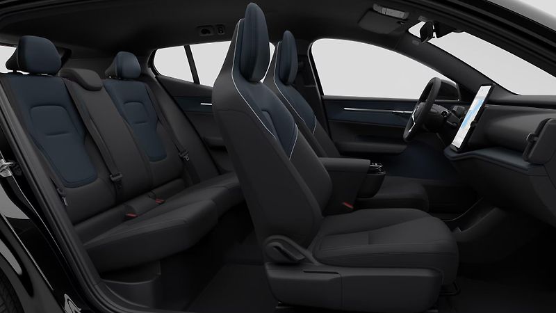 Volvo EX30 (2026) P3 ELECTRIC RWD ESSENTIAL  - fotka 4 z 12