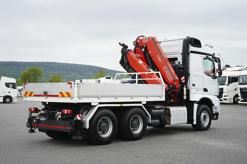 Mercedes-Benz (2018) AROCS / 2651 / 6 X 4 / FASSI F - fotka 39 z 68