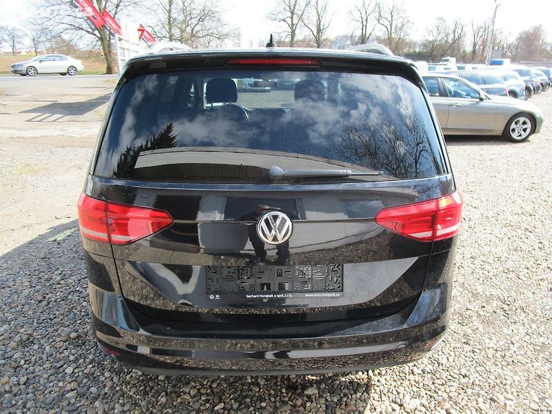 Volkswagen Touran 1,2TSI-81KW-NOVÁ STK+OLEJ - fotka 6 z 31