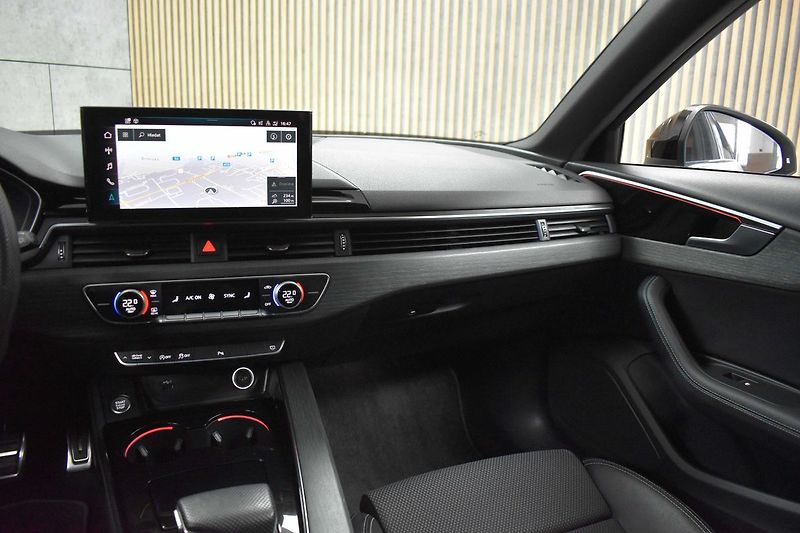 Audi A4 2.0 TDI S-LINE*ACC*TAŽNÉ*DPH* - fotka 10 z 42