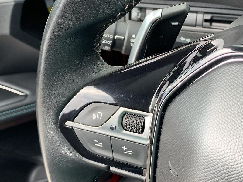Peugeot 3008 ALLURE PACK 1.5 BHDi 96kW AT8 - fotka 18 z 28