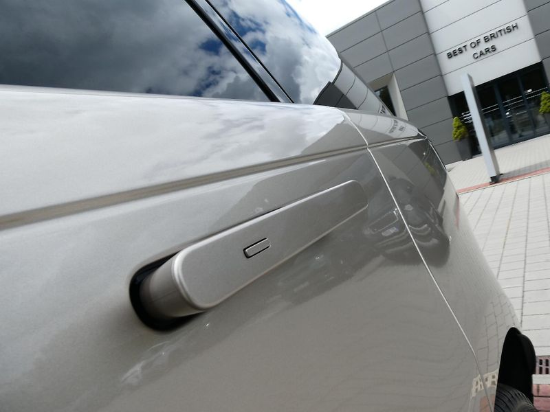 Land Rover Range Rover (2026) Autobiography D350            - fotka 38 z 39