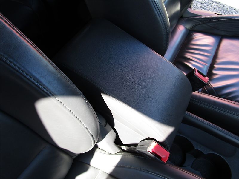 Volkswagen Touran 2.0TDi DSG Highline, 7 míst - fotka 20 z 49