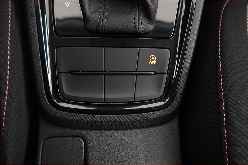 Škoda Scala (2019) 1.5 TSI, Automat, Serv.kniha - fotka 16 z 18