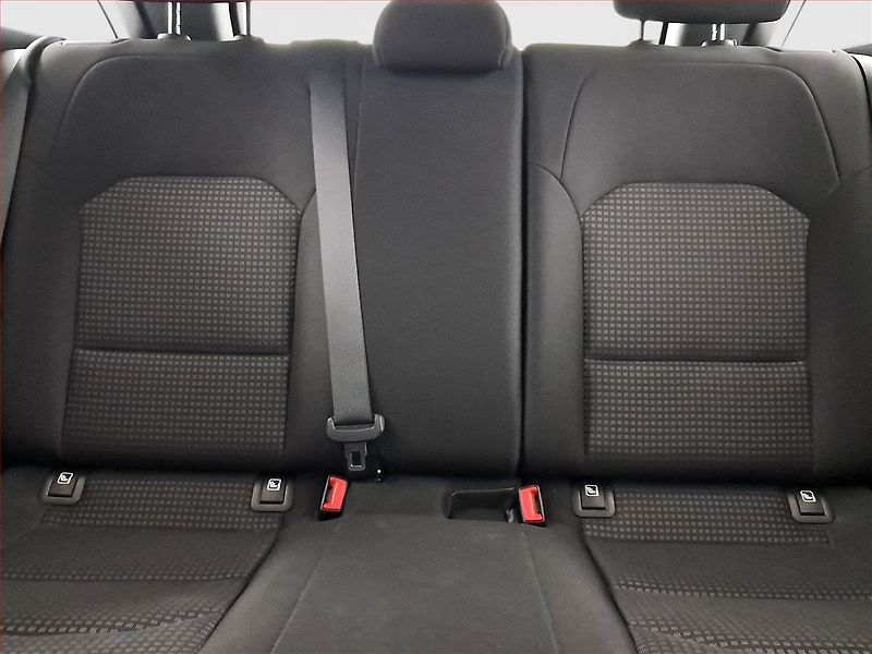 Kia Ceed (2020) 1.4 T-GDI, Serv.kniha - fotka 10 z 16